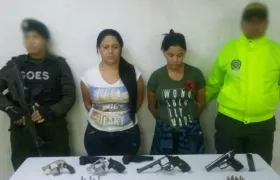 Inés María Páez Cabrera e Ivón María Morales Ariza, las capturadas.