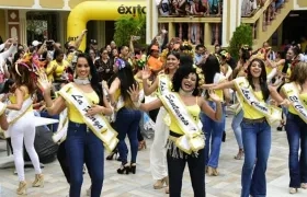 Candidatas a reinas populares.