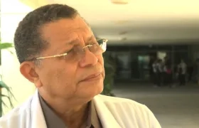 Agustin Guerrero, toxicólogo que atiende a la menor.