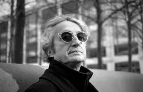 El cineasta colombiano Luis Ospina.