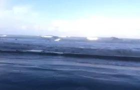 El fuerte oleaje en las playas de Cartagena.
