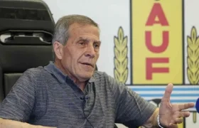 Óscar Washington Tabárez, técnico de la Selección Uruguay. 