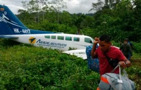 El vuelo chárter se accidentó cuando iba a despegar con ocho pasajeros.