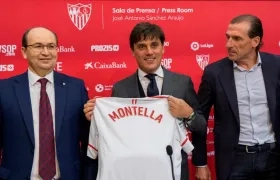 Vincenzo Montella fue presentado por el Sevilla. 