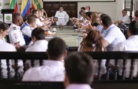El Alcalde encargado, Sergio Londoño, presidiendo el comité.