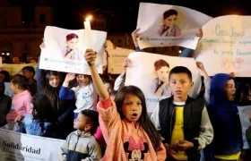 En la Plaza de Bolívar, en Bogotá, los niños realizaron un plantón para exigir la liberación de Cristo José.