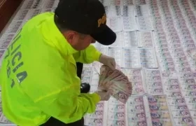 Los billetes incautados. 