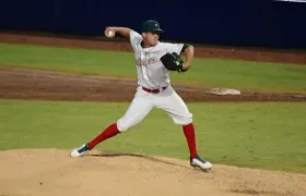 El abridor derecho Francisco Haro.