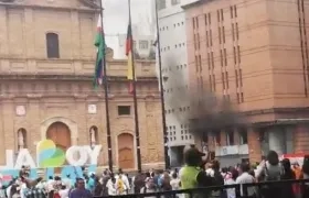 La explosión se produce en el edificio San Francisco, donde funciona la Fiscalía.