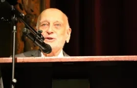 El escritor argentino Edgardo Cozarinsky.