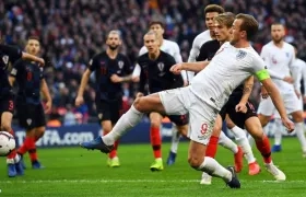 Harry Kaene anota el gol del triunfo de Inglaterra ante Croacia. 