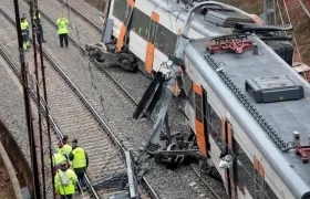 Imagen del tren de cercanías que se descarriló esta mañana en Vacarisses (Barcelona), en la línea R4 Manresa-Sant-Vicenç de Calders. 