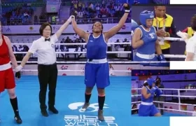 Jessica Caicedo aseguró la medalla de plata en el Mundial femenino de Boxeo en la India.