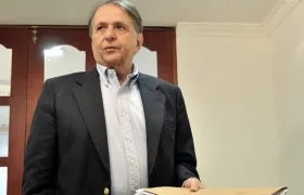  Alberto Santofimio Botero, excongresista.
