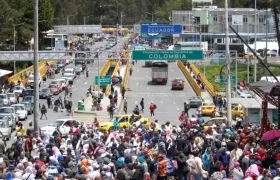 Frontera entre Colombia y Ecuador llena de venezolanos.