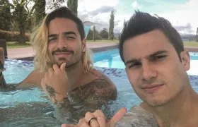 Los cantantes Maluma y Pipe Bueno.