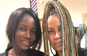 Consuelo Martínez y su estilista.