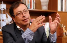 El senador Gustavo Petro.
