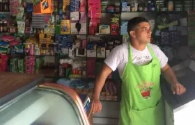 Jeffer Alexander Peluffo Medina, tendero asesinado por presuntos miembros de la banda 'Los 2011'.