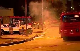 Las investigaciones buscan establecer responsables de la explosión del elemento incendiario.