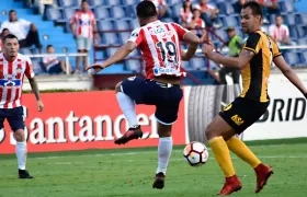 Junior visitará a Guaraní.