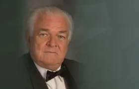 El maestro Alberto Carbonell.