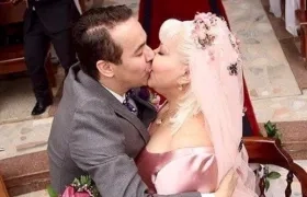 Los humoristas Nelson Polanía y Fabiola Posada.