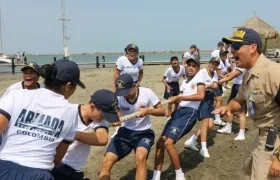 Foto de la actividad Grumete por un día de la Escuela Naval de Suboficiales ARC “Barranquilla”.