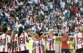 Jugadoras de las Tiburonas. 
