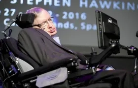 Stephen Hawking, físico británico.