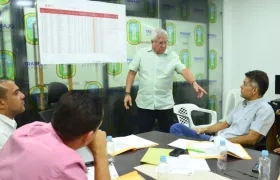 El Alcalde Joao Herrera durante el comité de seguimiento al proceso de Ley 550.