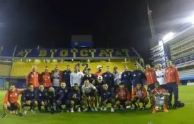 Los rojiblancos en la Bombonera.