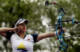 La arquera colombiana Sara López.