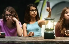 ¿Sabías que el 60% de las personas tiene el celular a la mano cuando duerme?