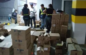 La Fiscalía General de la Nación y el Invima realizaron la incautación, con el apoyo del Ejército Nacional.