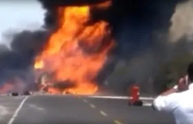 Momento del voraz incendio.