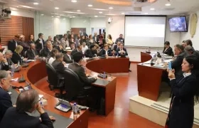 Comisiones de paz del Senado y la Cámara de Representantes se reunieron hoy.