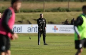 Oscar Tabárez, técnico de Uruguay. 