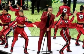 El cantante Robbie Williams durante la inauguración del Mundial.