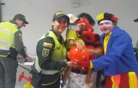 Los niños se divirtieron durante la actividad de la Policía.