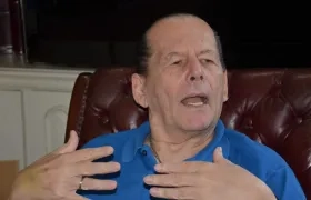 Roberto Gerlein Echeverría, senador colombiano.