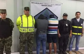 Los capturados fueron conducidos a la URI de la Fiscalía. 