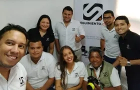 Algunos de los miembros del equipo de Seguimiento.co, llamados también 'los 4 gatos'