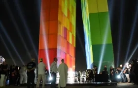 Encendido de la iluminación durante la inauguración.