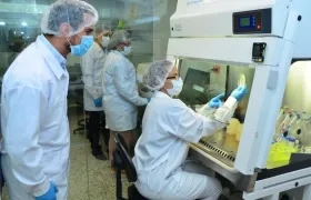 No se requiere tener Maestría para cursar el doctorado.