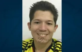 César Robles, médico fallecido.