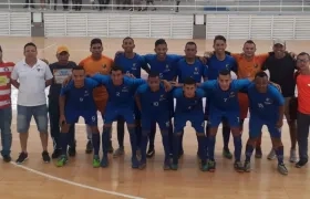 Elenco de la CUL, campeón regional. 