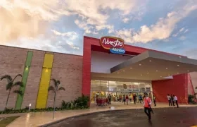 Fachada del centro comercial Nuestro Atlántico.