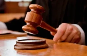 Las niñas, según el fallo, recibirán la pensión de su mamá.