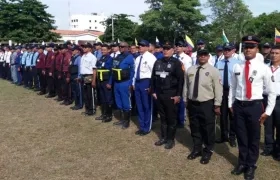 Vigilantes de la seguridad privada durante el evento. 